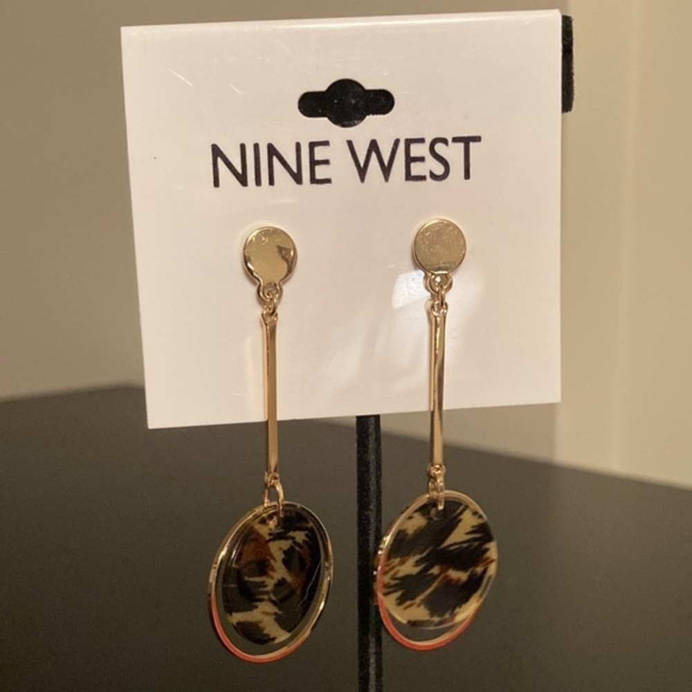 Nine West Gold and Patterned Oval Earrings